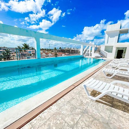 Ducassi Suites Studios Vacation Hotel Rooftop Pool Beach & Spa Punta Cana Exterior photo